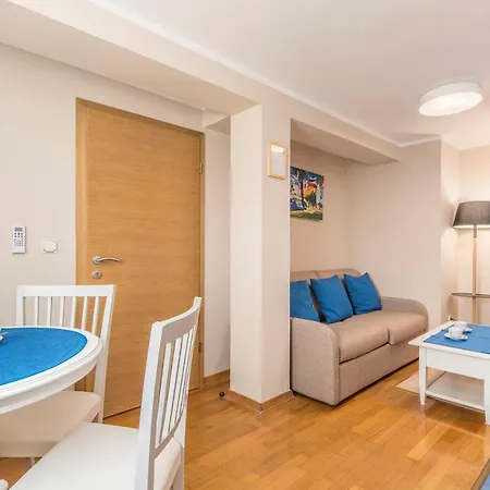Pensionat Gorgeous With Shared Heated Pool 4*