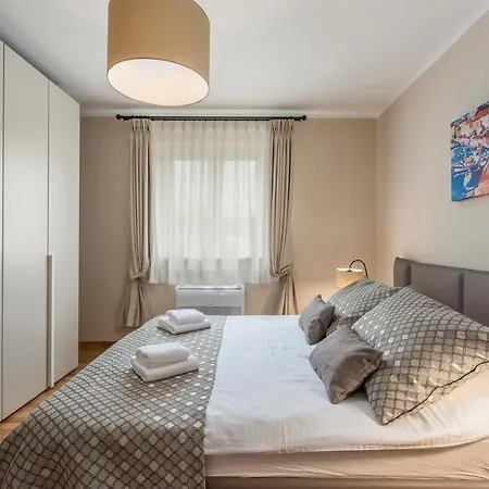 Gorgeous With Shared Heated Pool Pensionat Musalez